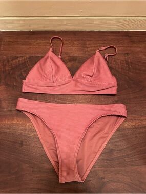 Women's Ribbed Pink Bikini Set